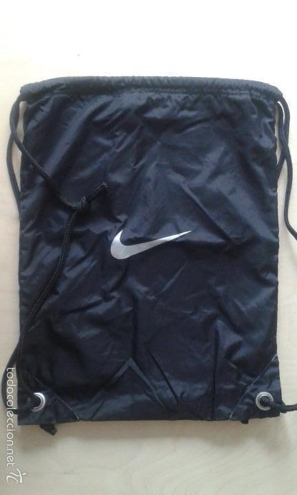 Coleccionismo deportivo: Mochila sencilla NIKE -- Negro y Plata -- Funcional 100% -- - Foto 1