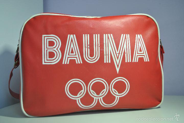 Coleccionismo deportivo: Bolsa deportiva BAUMA a&ntilde;os 50 - 60 - Foto 1