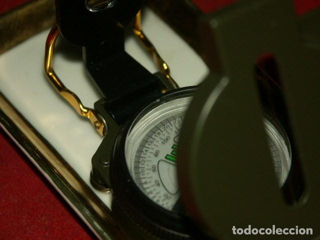 Coleccionismo deportivo: BRUJULA LENSATICA TIPO MILITAR. - Foto 4