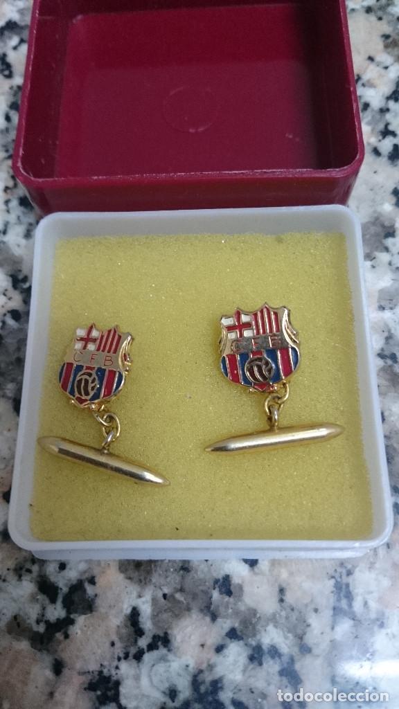 Coleccionismo deportivo: ANTIGUOS GEMELOS C.F.BARCELONA - Foto 1