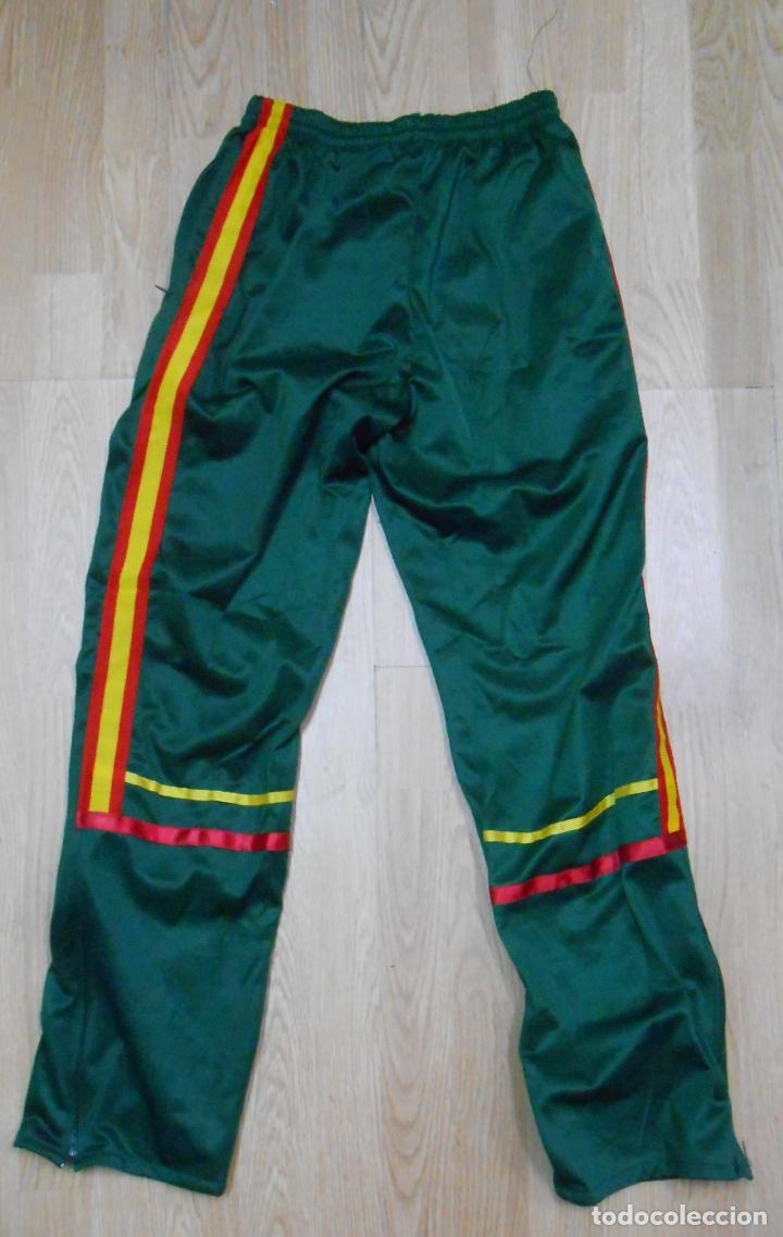 pantalon verde - militar - largo de chandal -. - Buy Sport Accessories at  todocoleccion - 125147336