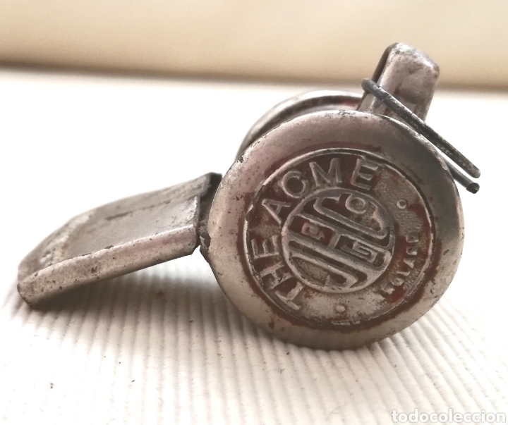 Coleccionismo deportivo: Antiguo Pito o Silbato ACME JHC. - Foto 1