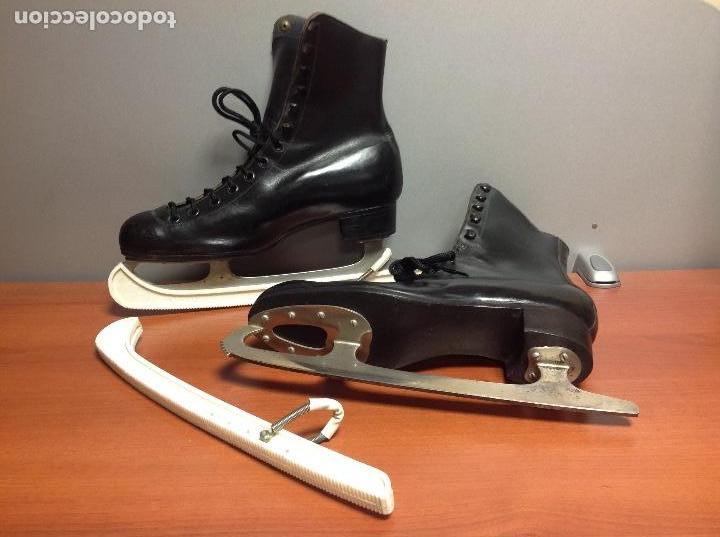 Coleccionismo deportivo: Botas de patinaje vintage ..,., - Foto 3