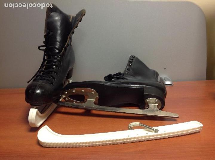 Coleccionismo deportivo: Botas de patinaje vintage ..,., - Foto 4