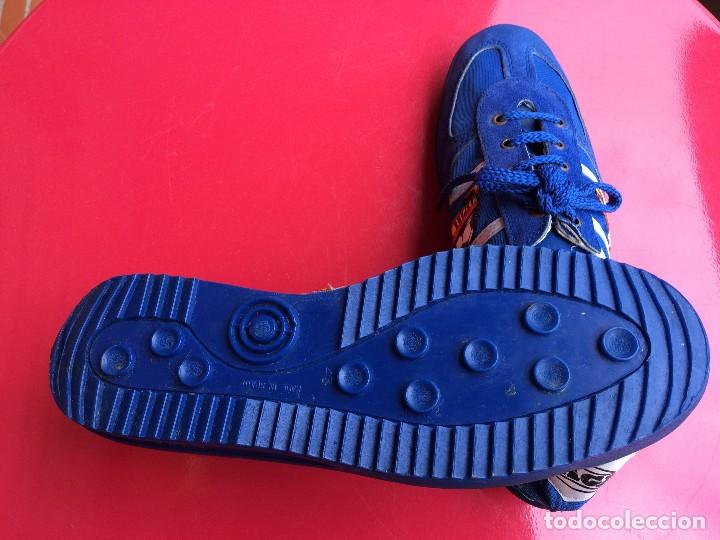 Coleccionismo deportivo: Zapatillas Mundial 82 - Foto 4