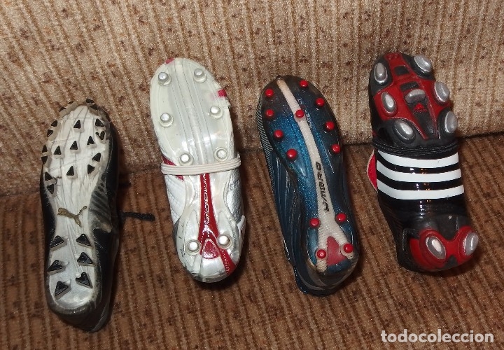 Coleccionismo deportivo: 4 MINI BOTAS DE F&Uacute;TBOL:UMBRO,ADIDAS,PUMA - Foto 14