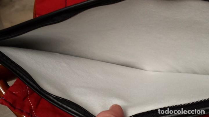 Coleccionismo deportivo: Funda raqueta. - Foto 2