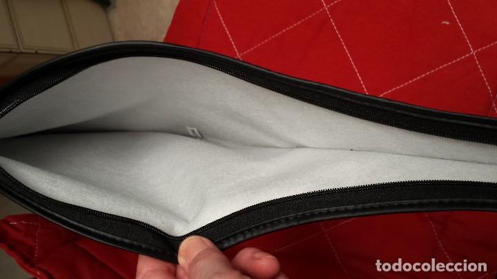 Coleccionismo deportivo: Funda raqueta. - Foto 2