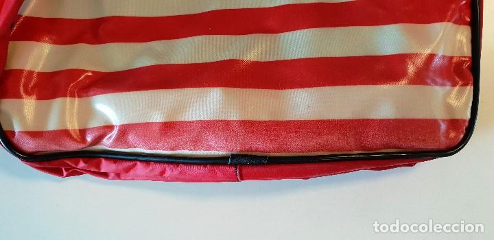 Coleccionismo deportivo: Bolsa Tipo bandolera munich a&ntilde;os 70-80 - Foto 3