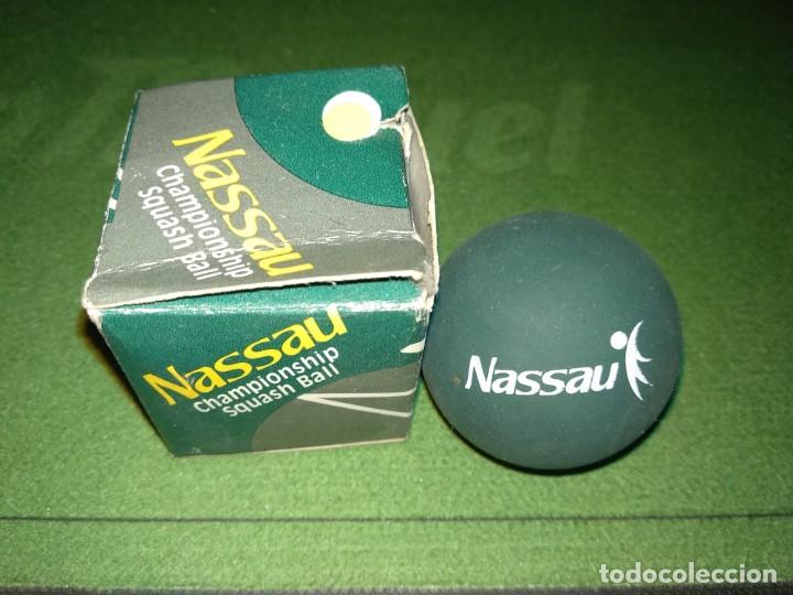 Coleccionismo deportivo: BOLA SQUASH NASSAU - Foto 1