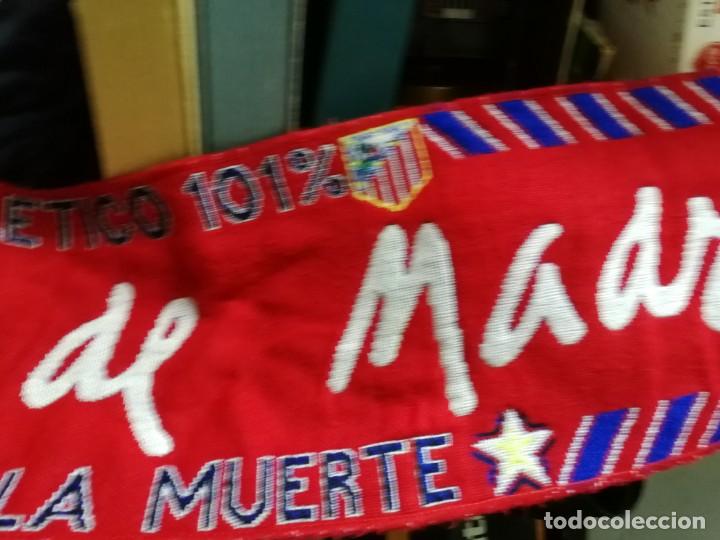 Coleccionismo deportivo: BUFANDA AT MADRID - Foto 2