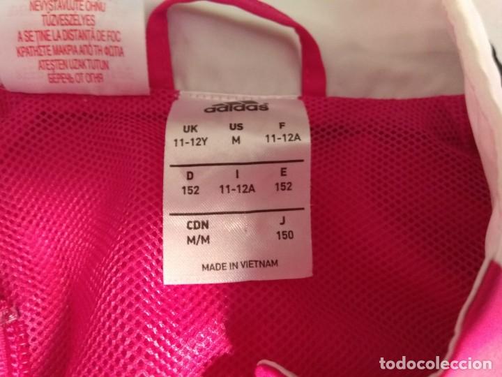 Coleccionismo deportivo: CHAQUETA REAL MADRID ROSA - Foto 3