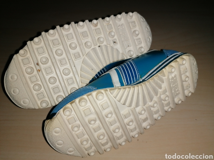 Coleccionismo deportivo: Antiguas zapatillas PAREDES - Foto 4