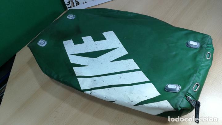 Coleccionismo deportivo: Antigua bolsa de deportes NIKE - Foto 2