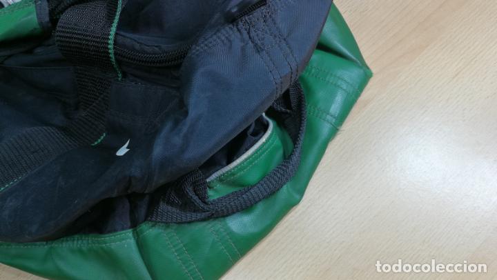 Coleccionismo deportivo: Antigua bolsa de deportes NIKE - Foto 13