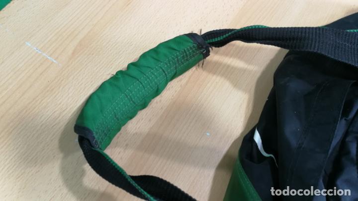 Coleccionismo deportivo: Antigua bolsa de deportes NIKE - Foto 32