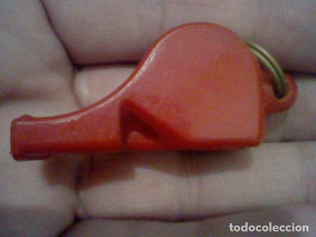 Coleccionismo deportivo: SILBATO CANADA FOX 40 CLASSIC VINTAGE WHISTLE ARBITRO PL&Aacute;STICO 5,5 CMS LARGO * - Foto 4