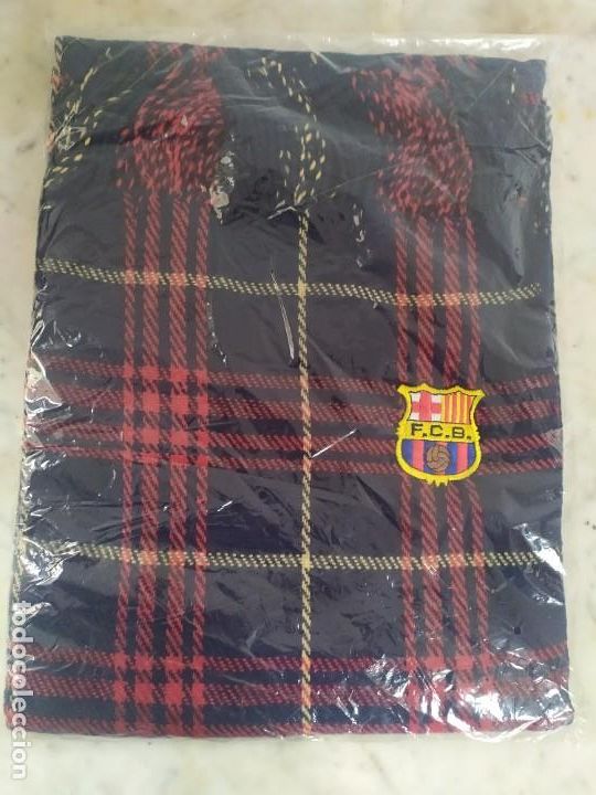 Coleccionismo deportivo: BAR&Ccedil;A -- MANTA SIESTERA - Foto 1