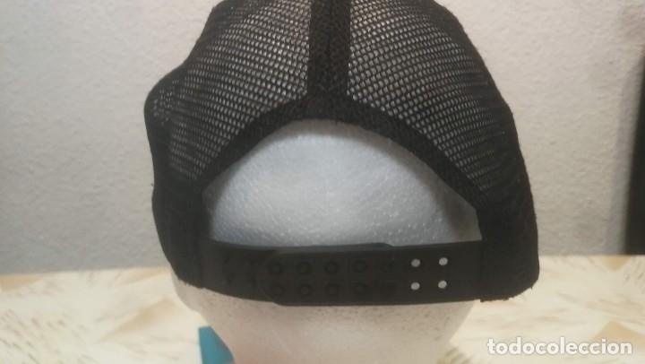 Coleccionismo deportivo: GORRA NIKE NEGRA CON MALLA A&Ntilde;OS 90 - Foto 4