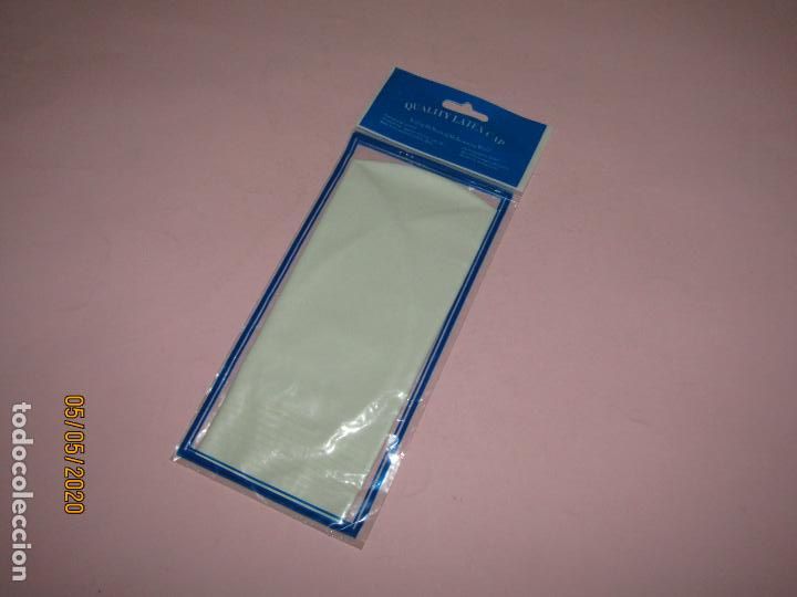 Coleccionismo deportivo: Descatalogado Gorro de Ba&ntilde;o de Latex Blanco de LA WALKIRIA - Foto 1