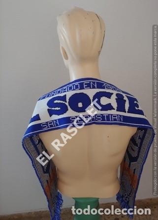 Coleccionismo deportivo: ANTIG&Uuml;A BUFANDA - REAL SOCIEDAD - REVERSIBLE - NUEVA SIN ESTRENAR - Foto 3