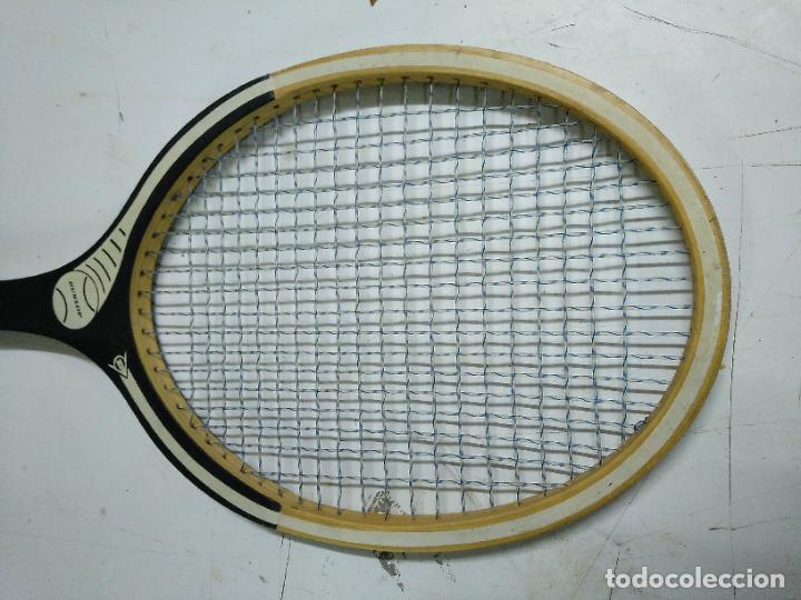 Coleccionismo deportivo: Raqueta de tenis de madera antigua marca Dunlop - Foto 4