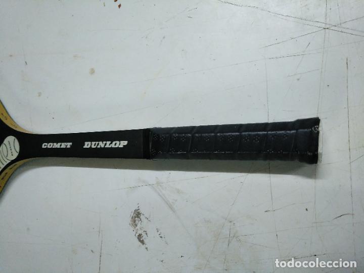 Coleccionismo deportivo: Raqueta de tenis de madera antigua marca Dunlop - Foto 5