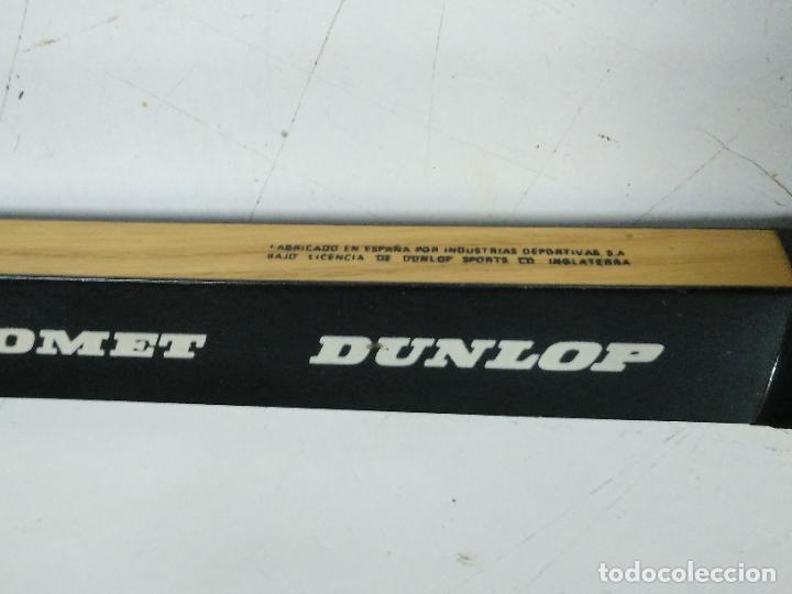 Coleccionismo deportivo: Raqueta de tenis de madera antigua marca Dunlop - Foto 6