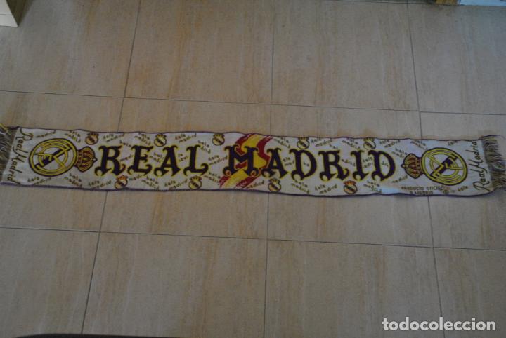 Coleccionismo deportivo: Bufanda Real Madrid - goly - Foto 1