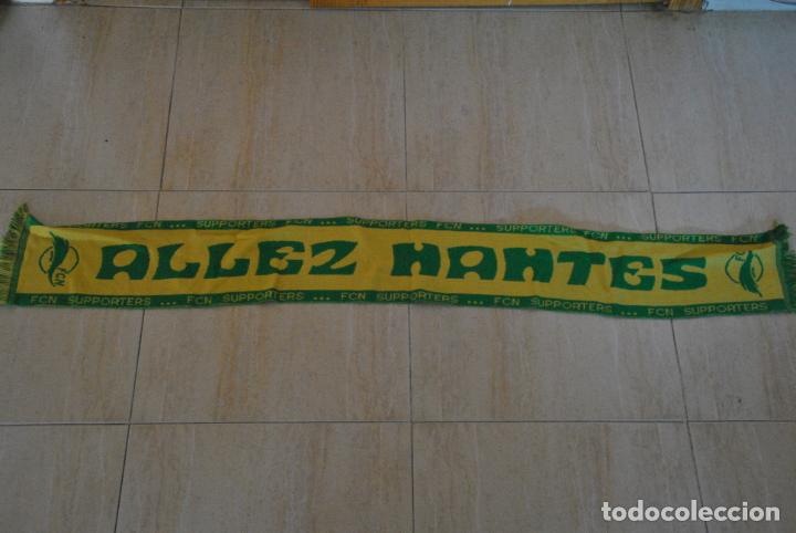 Coleccionismo deportivo: Bufanda Nantes - goly - Foto 1