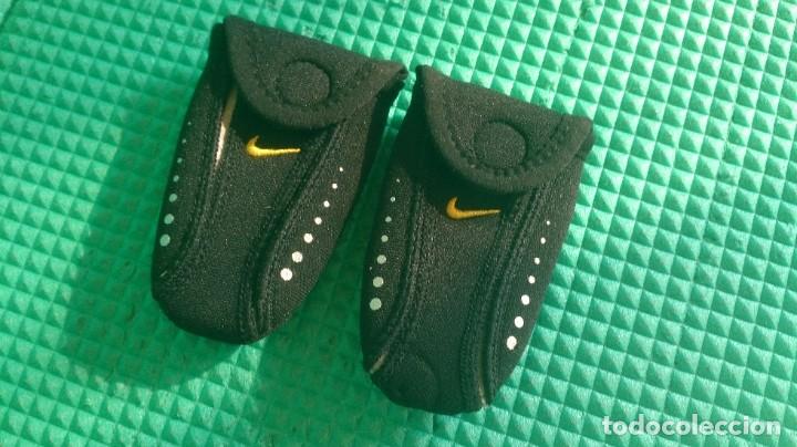 Coleccionismo deportivo: GUARDA CORDONES NIKE - Foto 1