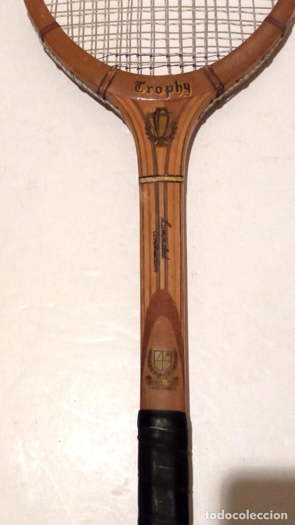 Coleccionismo deportivo: ANTIGUA RAQUETA DE TENIS DE MADERA - Foto 2