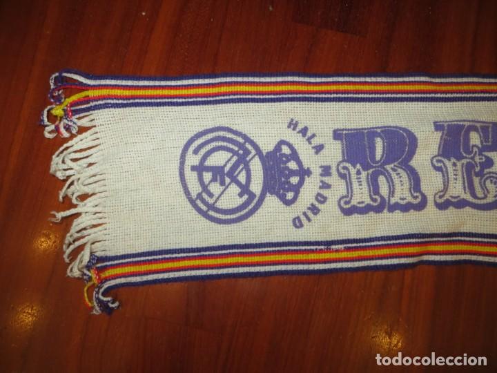 Coleccionismo deportivo: BUFANDA HALA MADRID LA MAS ANTIGUA EN IMMEJORABLE ESTADO - Foto 2