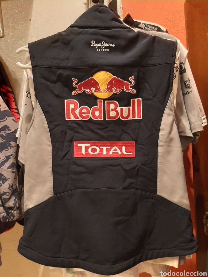 Coleccionismo deportivo: Chaleco oficial Redbull F1 team - Foto 8