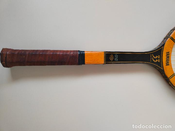 Coleccionismo deportivo: Raqueta de tenis de madera antigua Yamaha - Foto 4