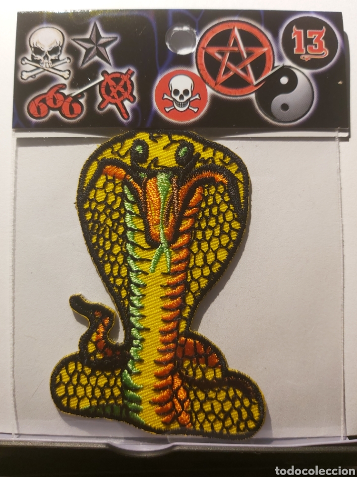 Coleccionismo deportivo: PARCHE MOTERO COBRA - Foto 1
