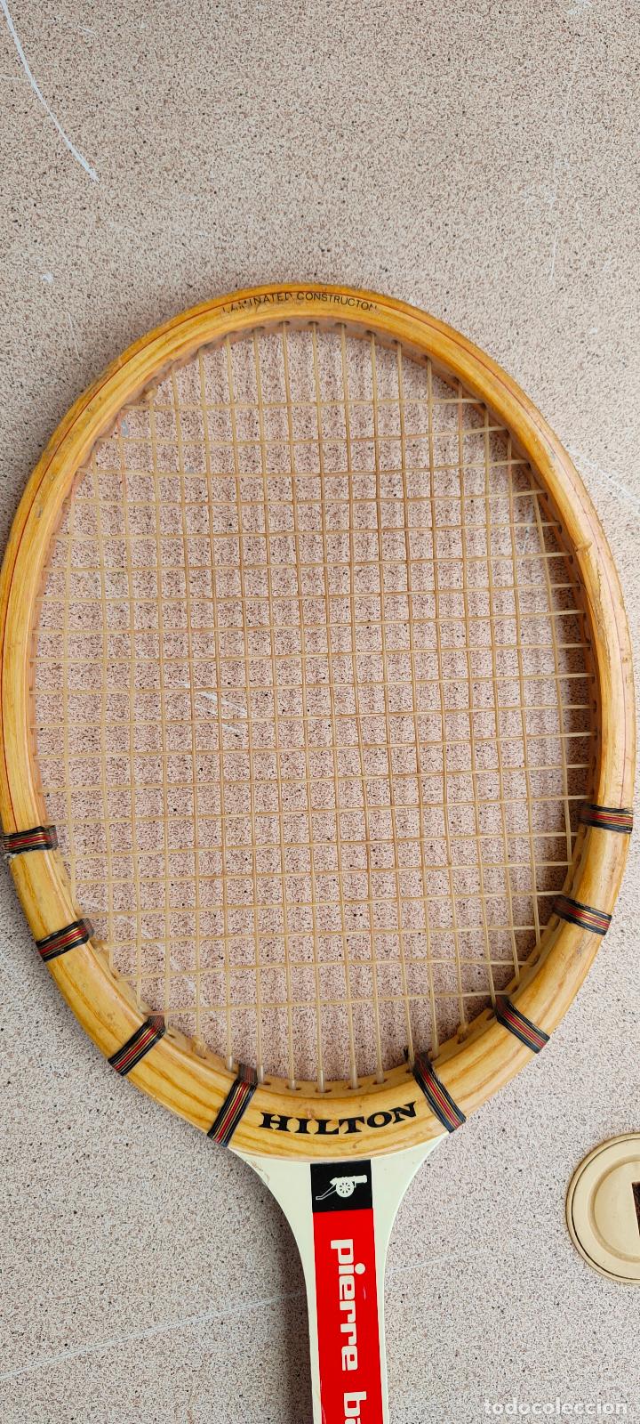 Coleccionismo deportivo: Raqueta de tenis antigua de madera Hilton - Foto 2