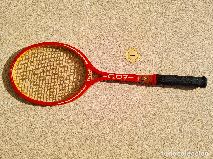 Coleccionismo deportivo: Raqueta de Tenis antigua de madera de la marca Gauthier - Foto 1