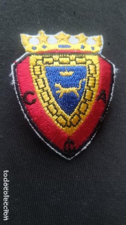 Coleccionismo deportivo: Escudo bordado Raro Osasuna Pamplona - Foto 1