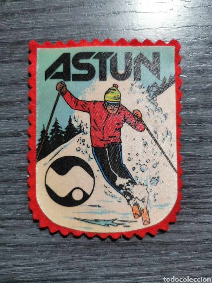 Coleccionismo deportivo: PARCHE BORDADO ASTUN ESQU&Iacute;, 8 X 6 CMS - Foto 1