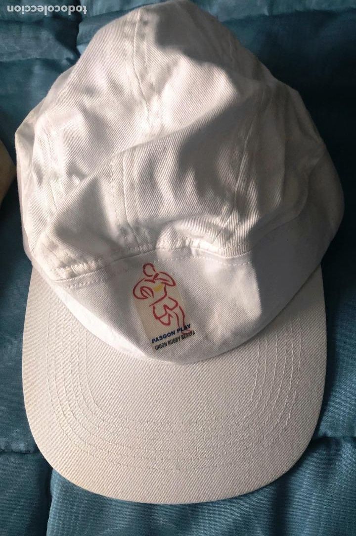 Coleccionismo deportivo: Lote de tres gorras de diversos estamentos. - Foto 4