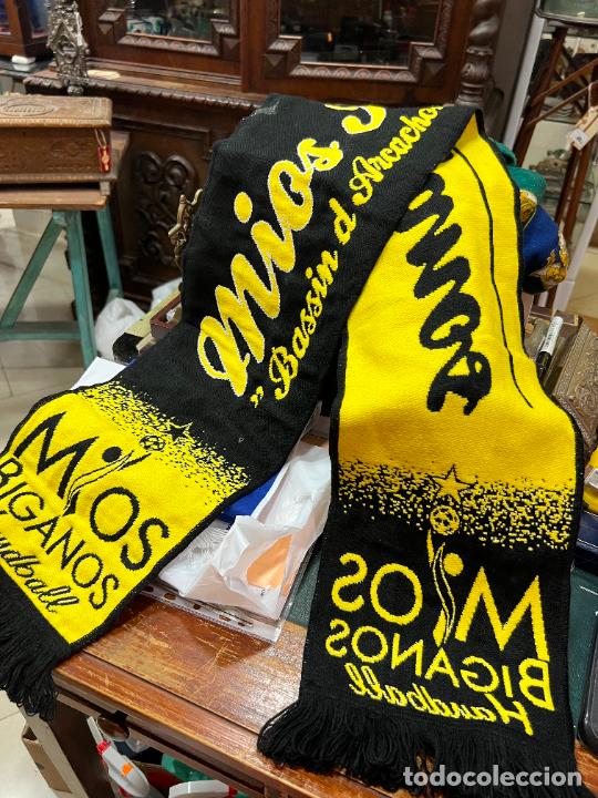 Coleccionismo deportivo: BUFANDA BEISBOL - MIOS BIGANOS - HANDBALL - Foto 1