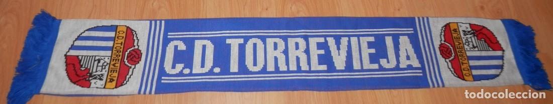 Coleccionismo deportivo: UNA BUFANDA-C.D.TORREVIEJA - Foto 2