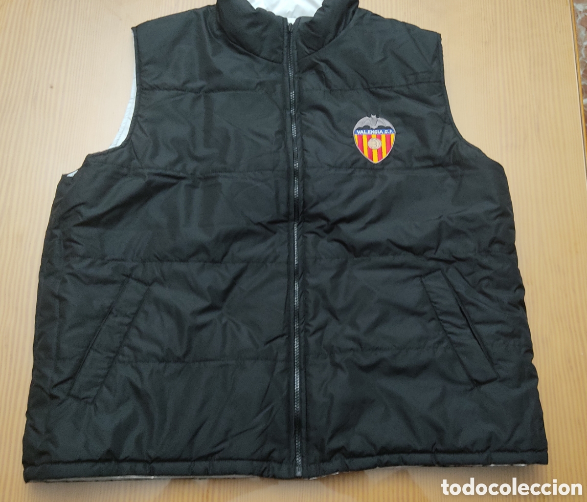 Coleccionismo deportivo: Chaleco de invierno reversible del Valencia C.F. - Foto 2