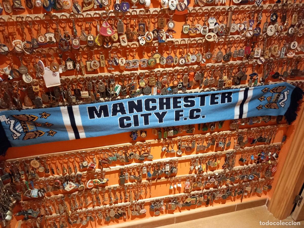 Coleccionismo deportivo: BUFANDA DEL MANCHESTER CITY ,A&Ntilde;OS 90 - Foto 2