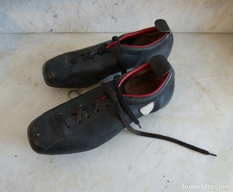 Coleccionismo deportivo: Zapatillas de rugby Rivat - Foto 3