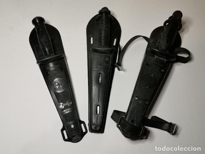 Coleccionismo deportivo: LOTE DE TRES CUCHILLOS DE SUBMARINISMO - Foto 22
