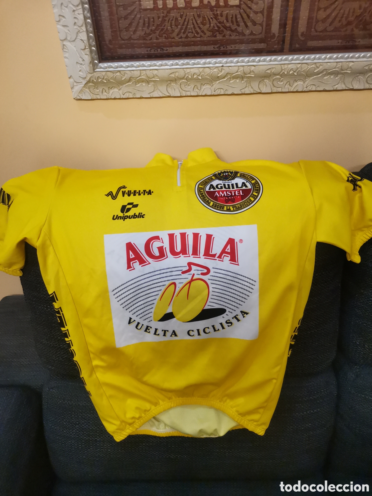 Coleccionismo deportivo: Maillot amarillo cervezas el aguila - Foto 1
