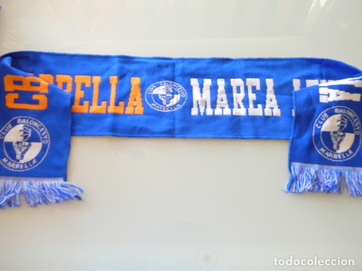Coleccionismo deportivo: BUFANDA DE BALONCESTO BASKET. CB MARBELLA. MAREA AZULONA. 110GR - Foto 1