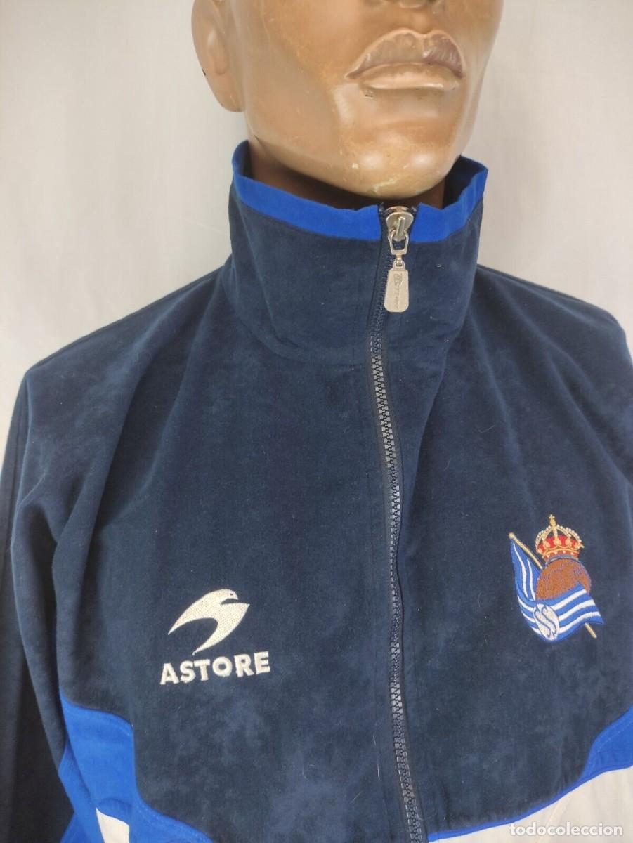 Coleccionismo deportivo: Real Sociedad Chaqueta Astore - Foto 3
